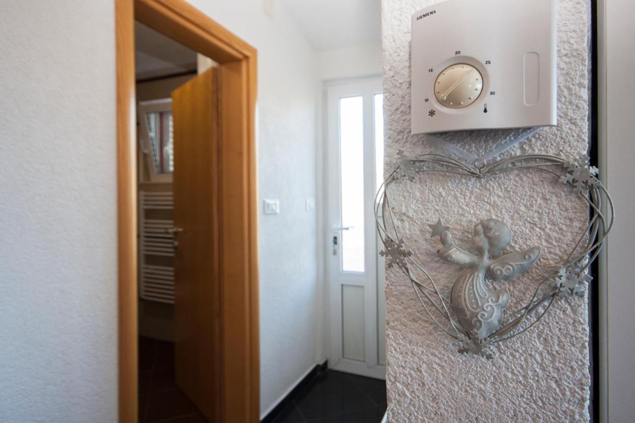 Apartman Sena Primošten Buitenkant foto