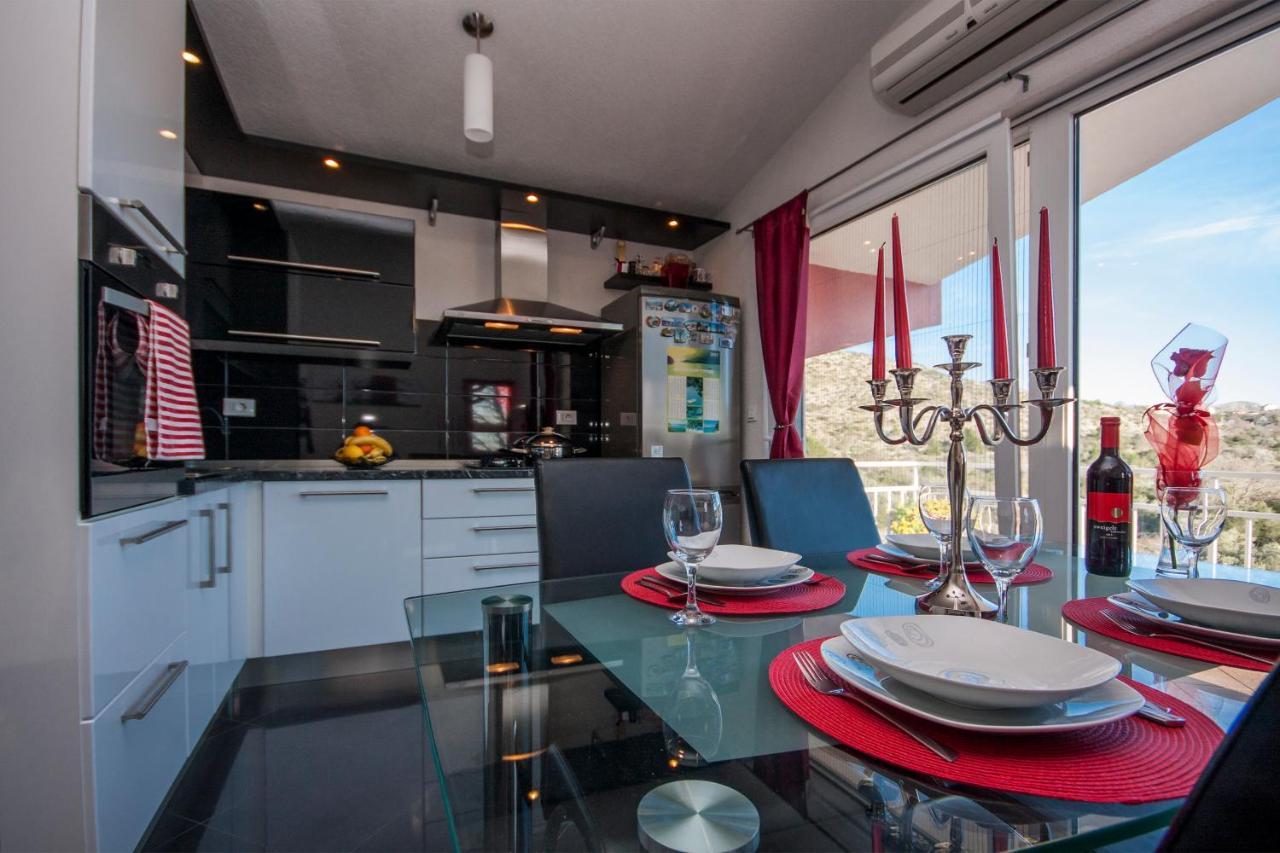 Apartman Sena Primošten Buitenkant foto