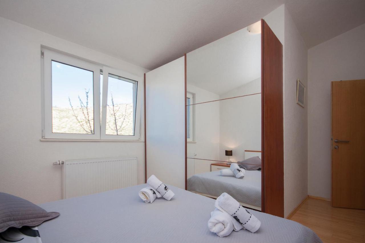 Apartman Sena Primošten Buitenkant foto