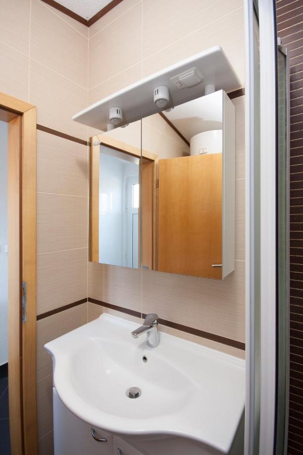 Apartman Sena Primošten Buitenkant foto